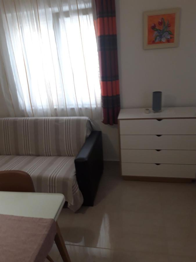 Apartments Smiljana Mucic Makarska Zewnętrze zdjęcie