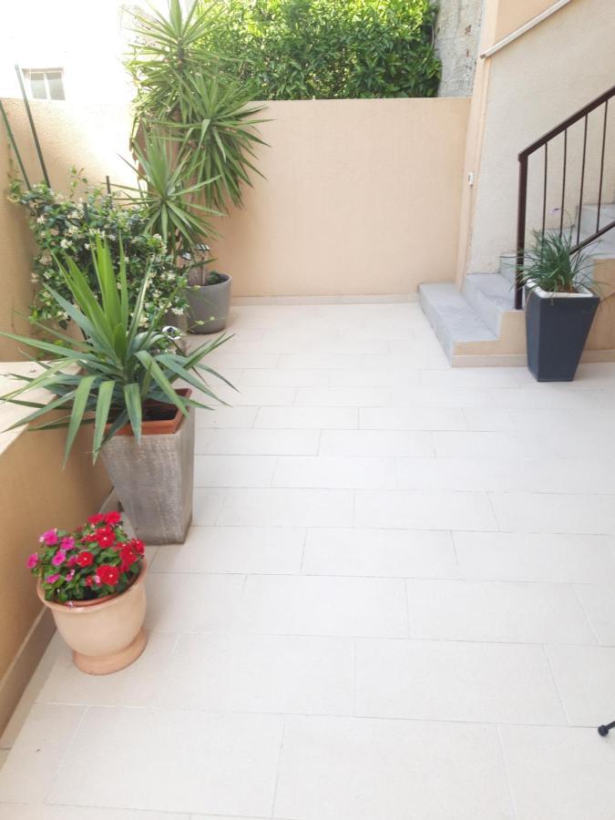 Apartments Smiljana Mucic Makarska Zewnętrze zdjęcie