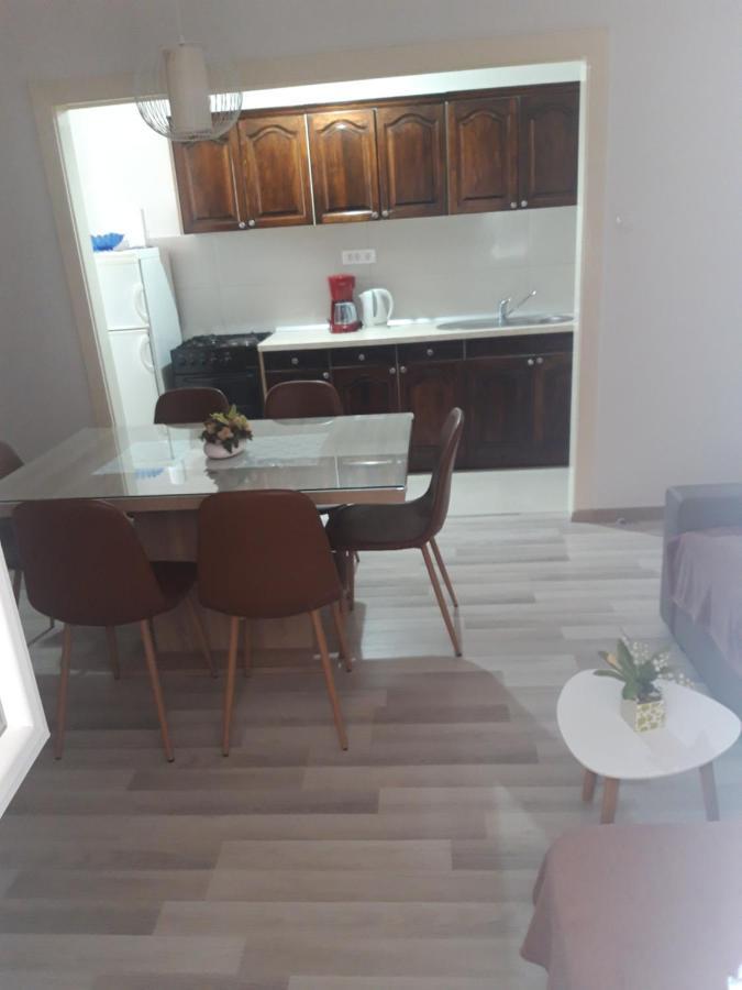 Apartments Smiljana Mucic Makarska Zewnętrze zdjęcie