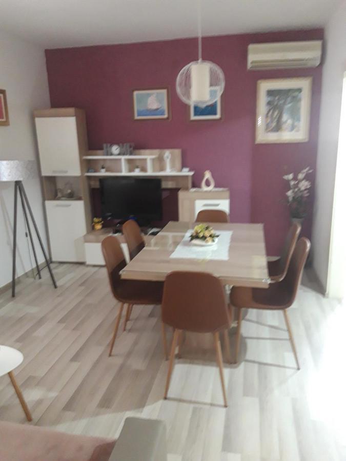 Apartments Smiljana Mucic Makarska Zewnętrze zdjęcie