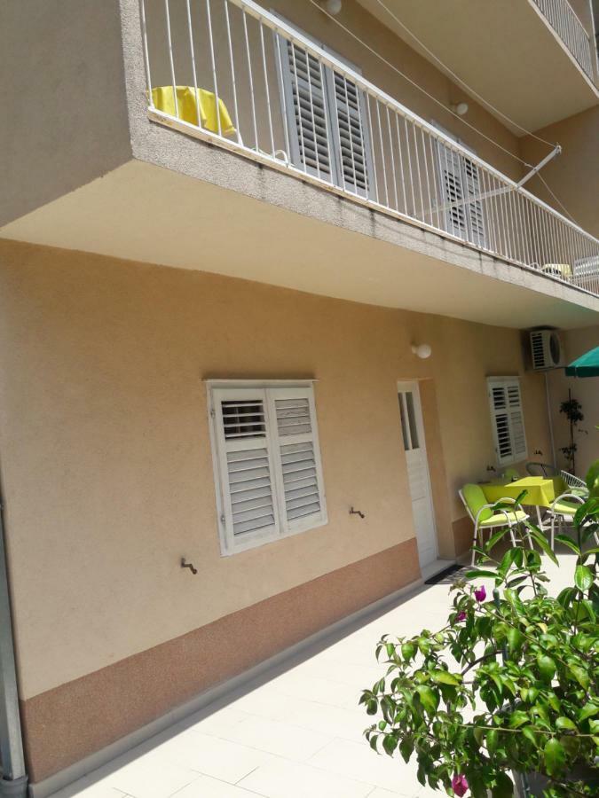 Apartments Smiljana Mucic Makarska Zewnętrze zdjęcie